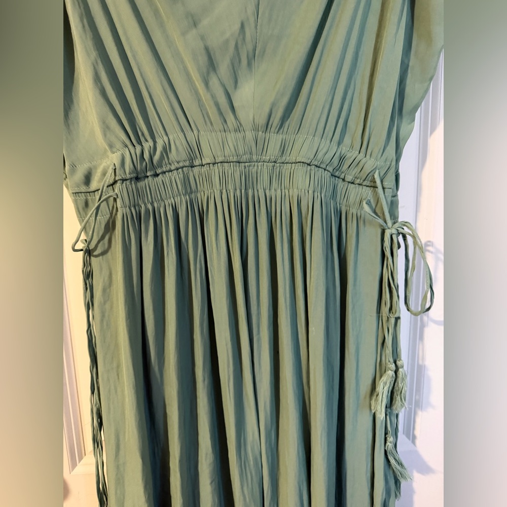 T TAHARI V-Neck Sleeveless Drawstring Waist Midi Dress Green sz 14 aprox boho - Picture 4 of 13